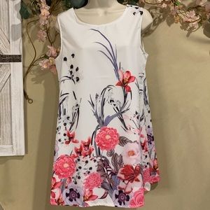 White Floral Shift Dress/Shirt | Size M